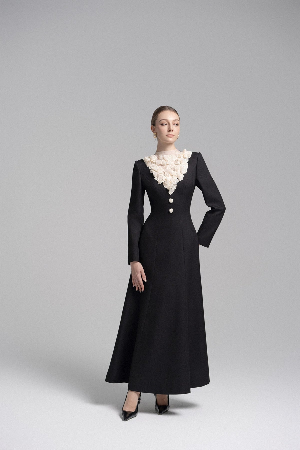 Long-sleeve A-line dress with ruffled lace neckline – VIVIENNE